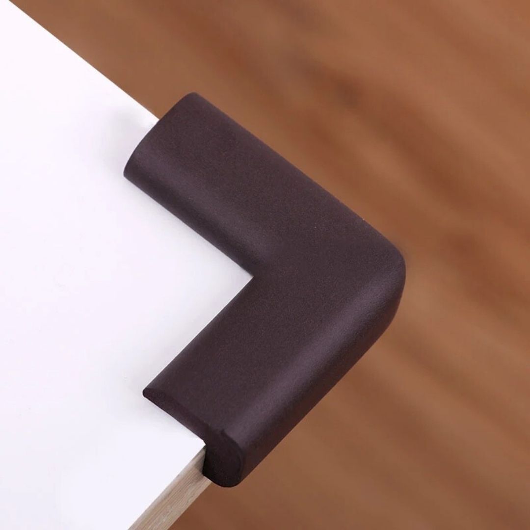 Protection de coin de table