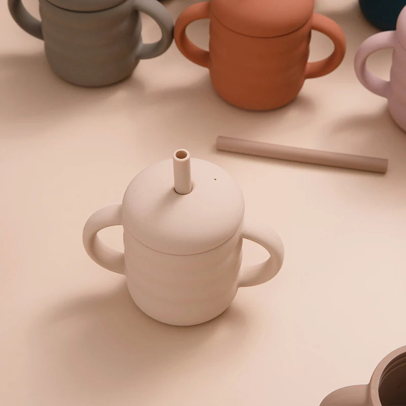 Tasse paille pour bebe